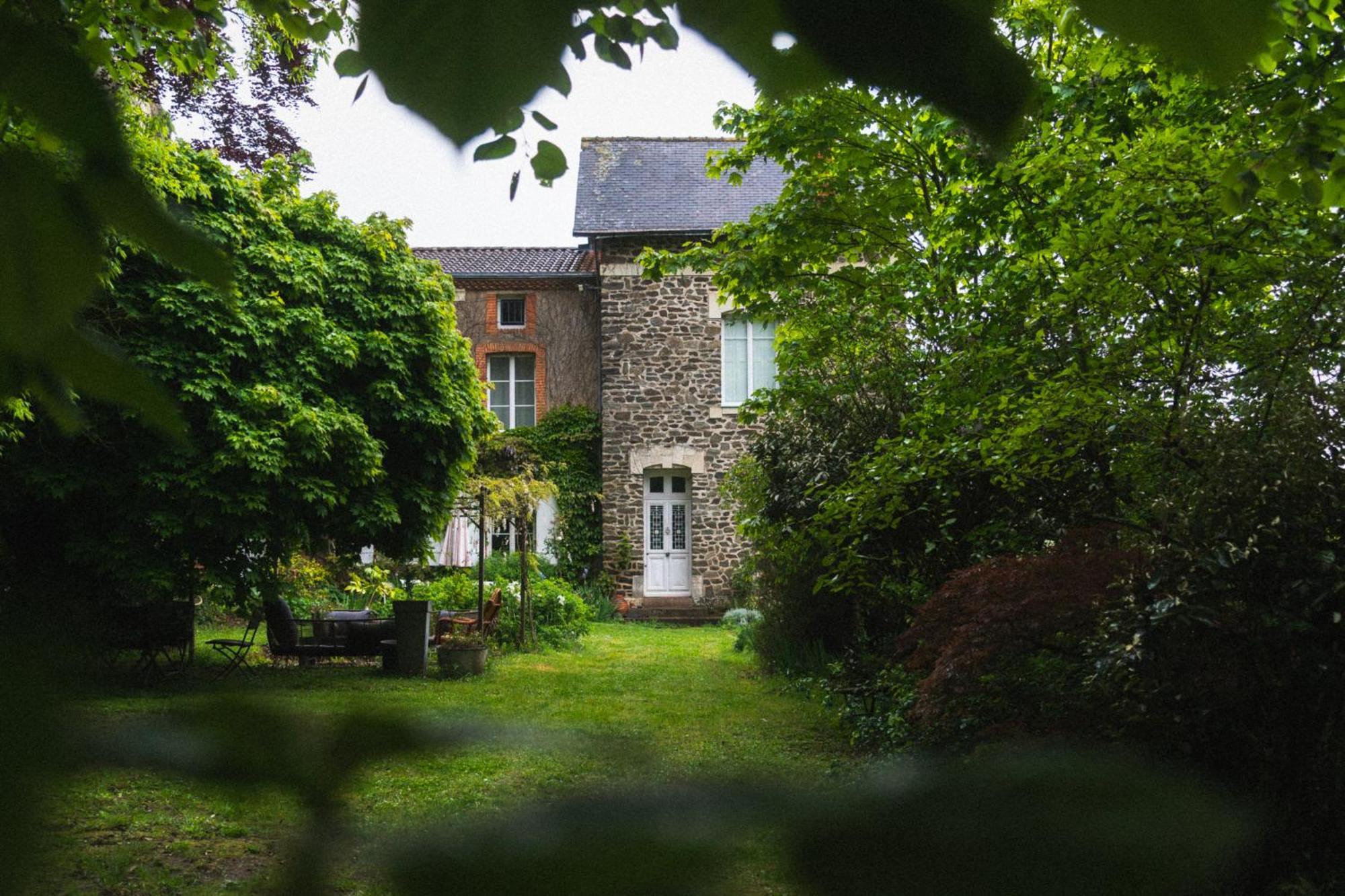 Maison D'Hotes La Bien-Aimee Montrevault Esterno foto